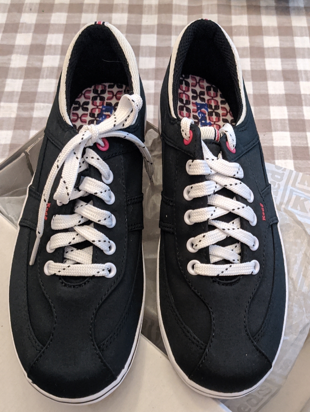 Women's KEDS RAZZLE T-TOE Black SHOES 7.5 SNEAKERS New In Box